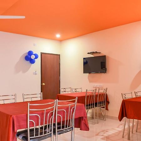 Capital O 67249 Hotel Planet Bhubaneswar Dış mekan fotoğraf