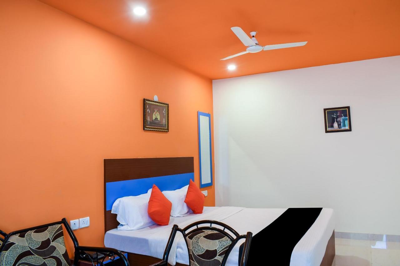 Capital O 67249 Hotel Planet Bhubaneswar Dış mekan fotoğraf