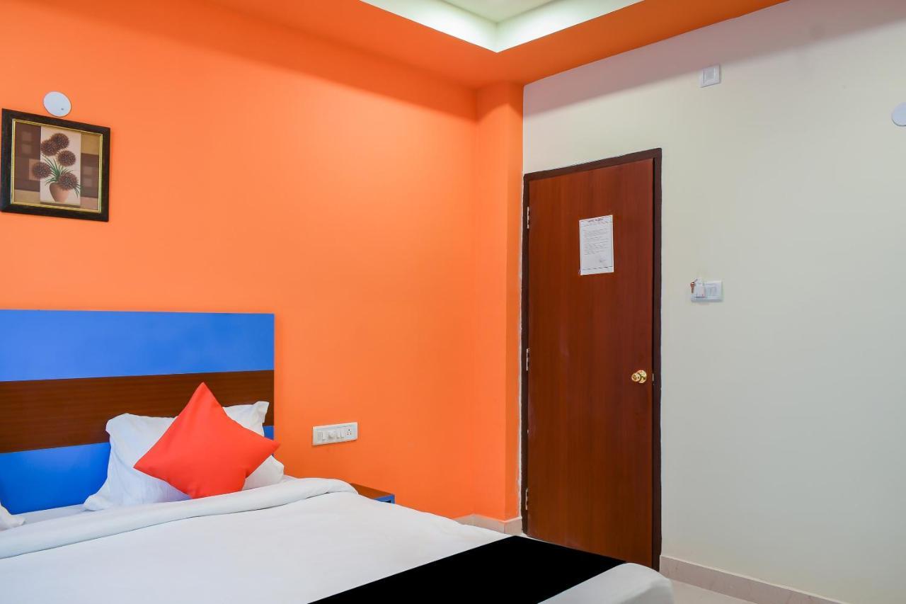 Capital O 67249 Hotel Planet Bhubaneswar Dış mekan fotoğraf