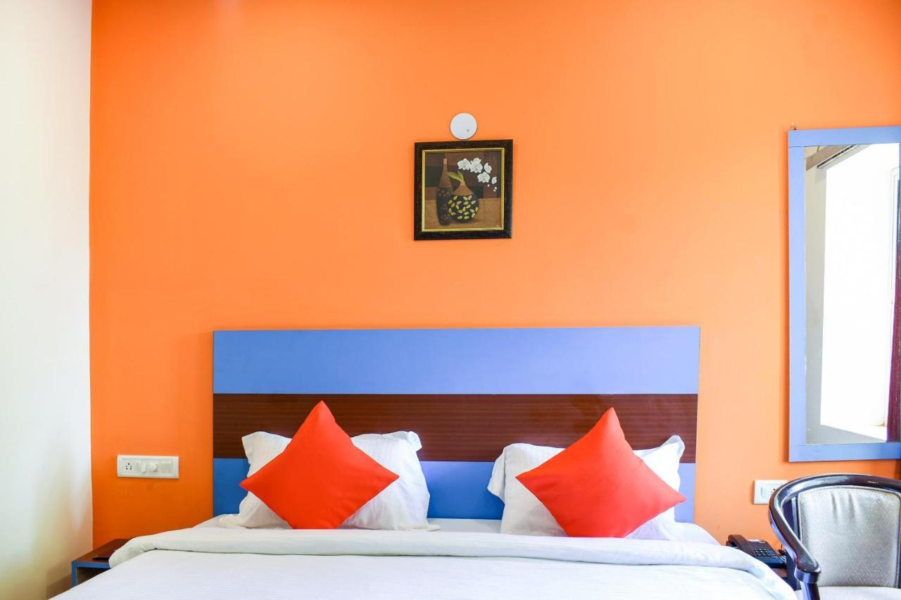 Capital O 67249 Hotel Planet Bhubaneswar Dış mekan fotoğraf