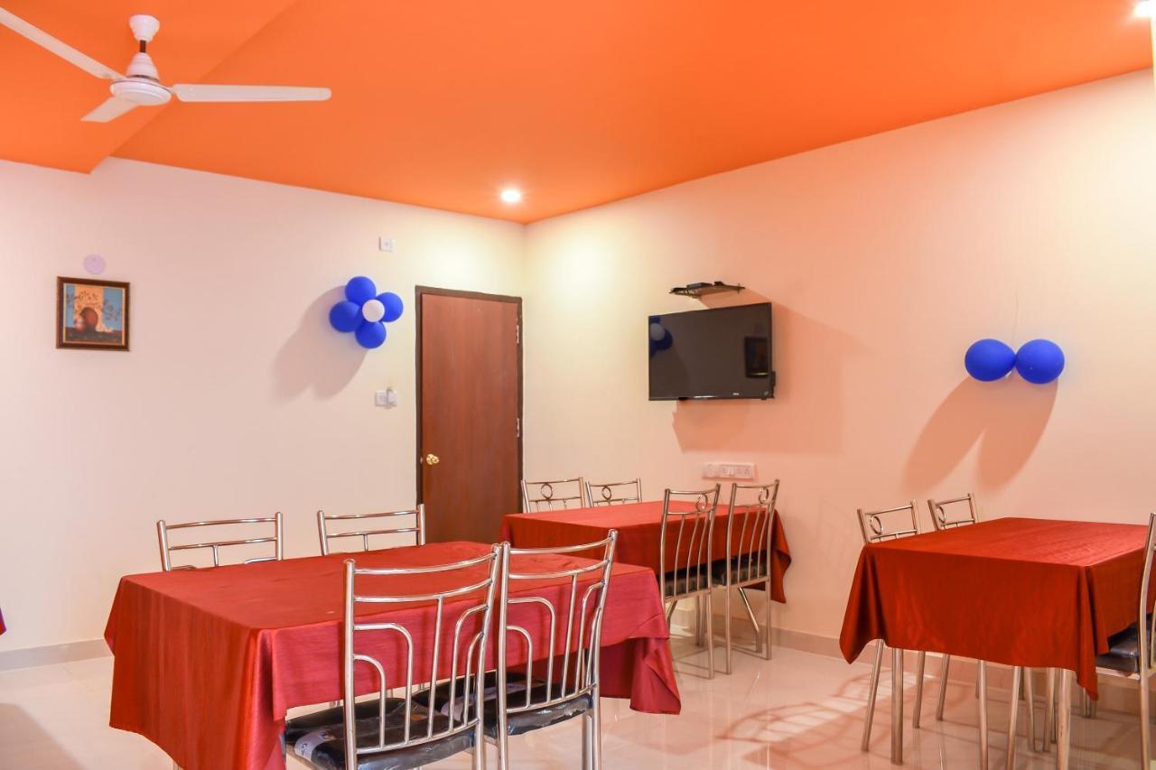 Capital O 67249 Hotel Planet Bhubaneswar Dış mekan fotoğraf